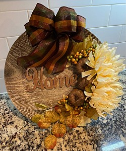 Charger Plate Floral Arrangement