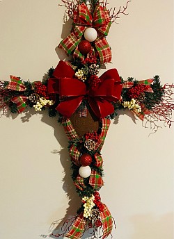 Christmas Cross Wreath $85.00 - SOLD
